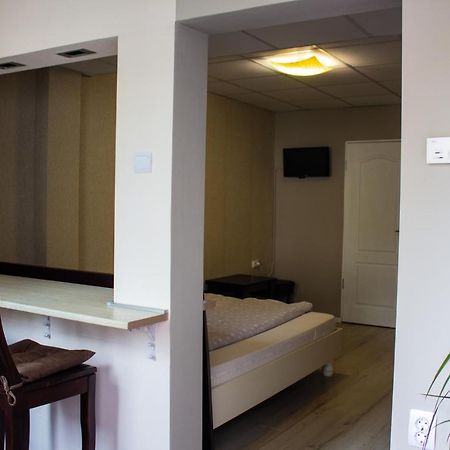 Yox Apartment 4 오라데아 외부 사진